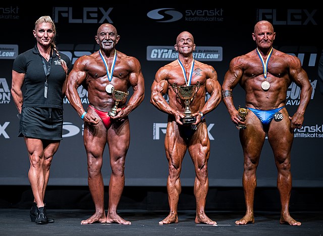 Bodybuilders+go+to+extreme+measures+when+hitting+the+stage+including+cutting+weight+and+drying+out.+Teens+go+to+even+more+extreme+lengths+to+achieve+these+looks.+