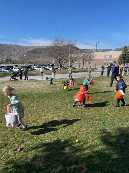 Student Government freshmen organized the annual DRHS easter egg hunt on March 31 for any families who wanted to participate and create memories with their little ones. This event had a good turnout that brought smiles to many faces. 
